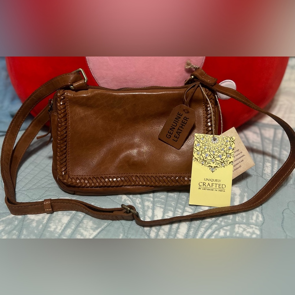 Brown Genuine Leather Women's Bag Brand new with tag 🏷️ - Picture 1 of 7